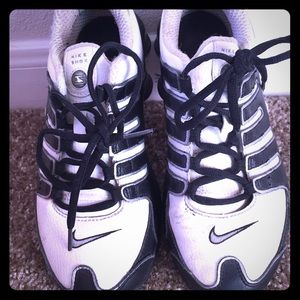 Nike Shox B&W